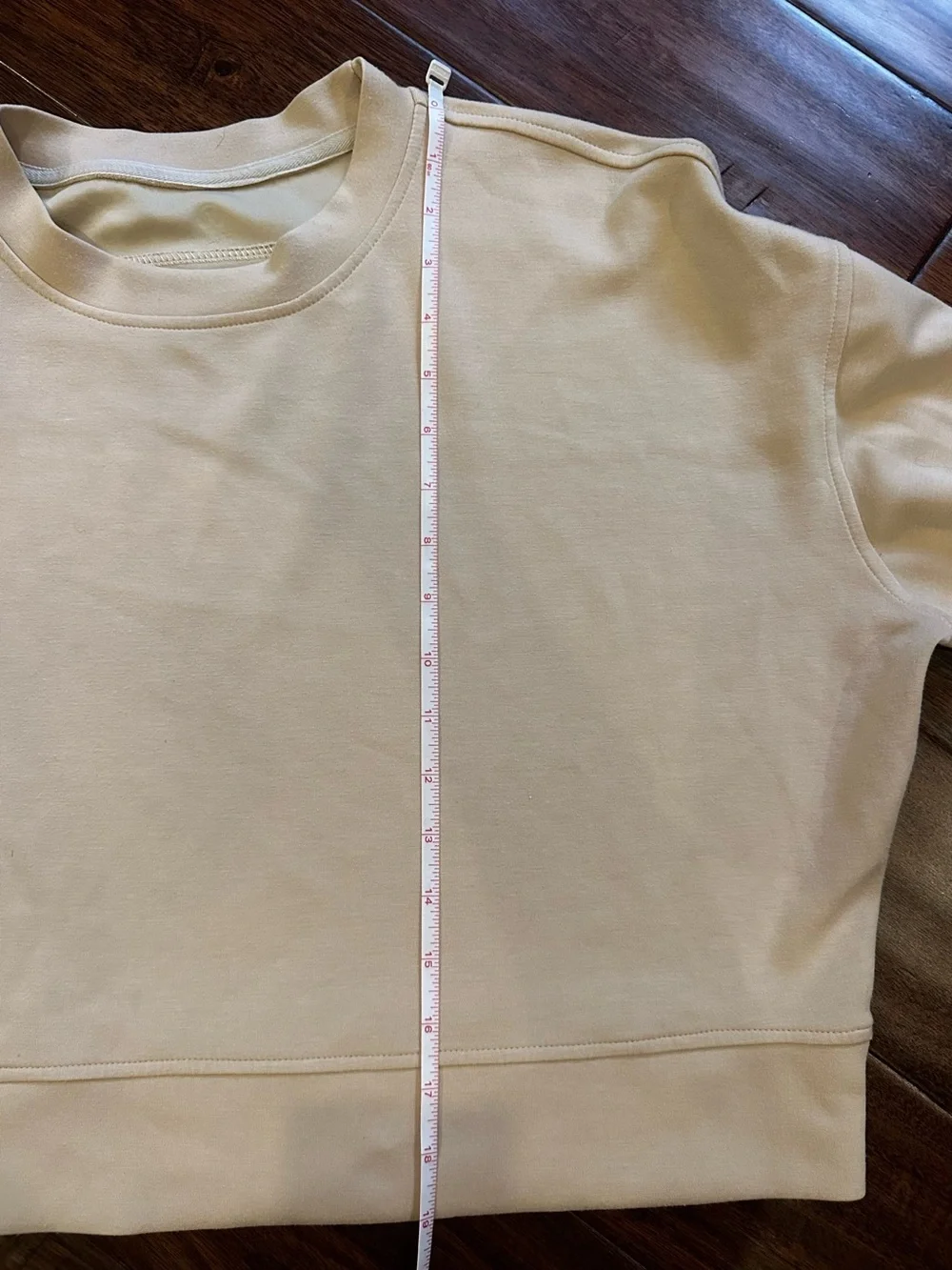 lululemon athletica Women's Crewneck Sweatshirt - Light Beige Tan - Picture 2 of 5